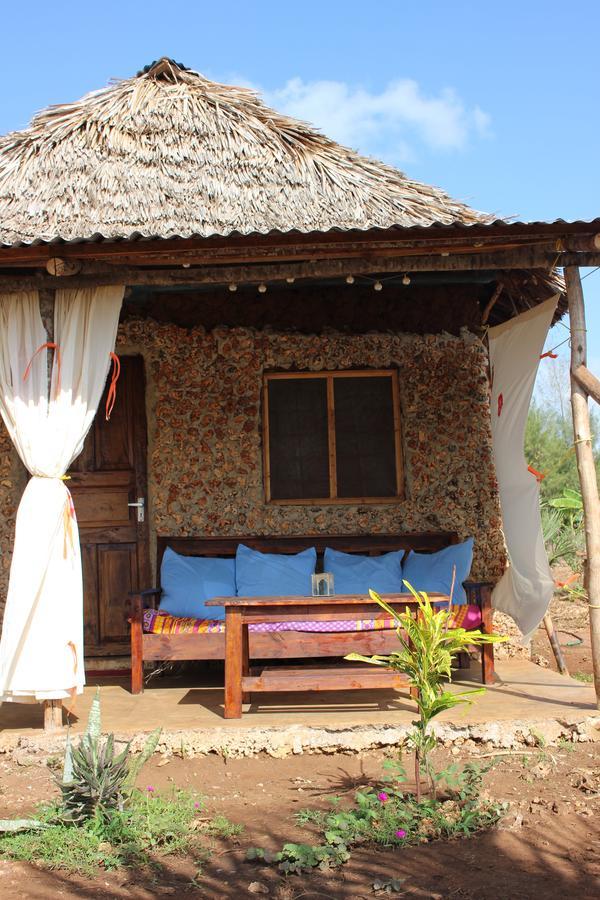 Bahati Diani House Glamping Diani Beach Luaran gambar
