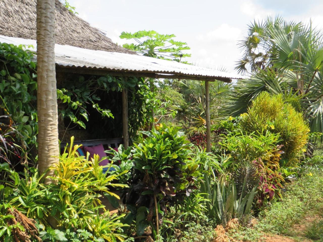 Bahati Diani House Glamping Diani Beach Luaran gambar